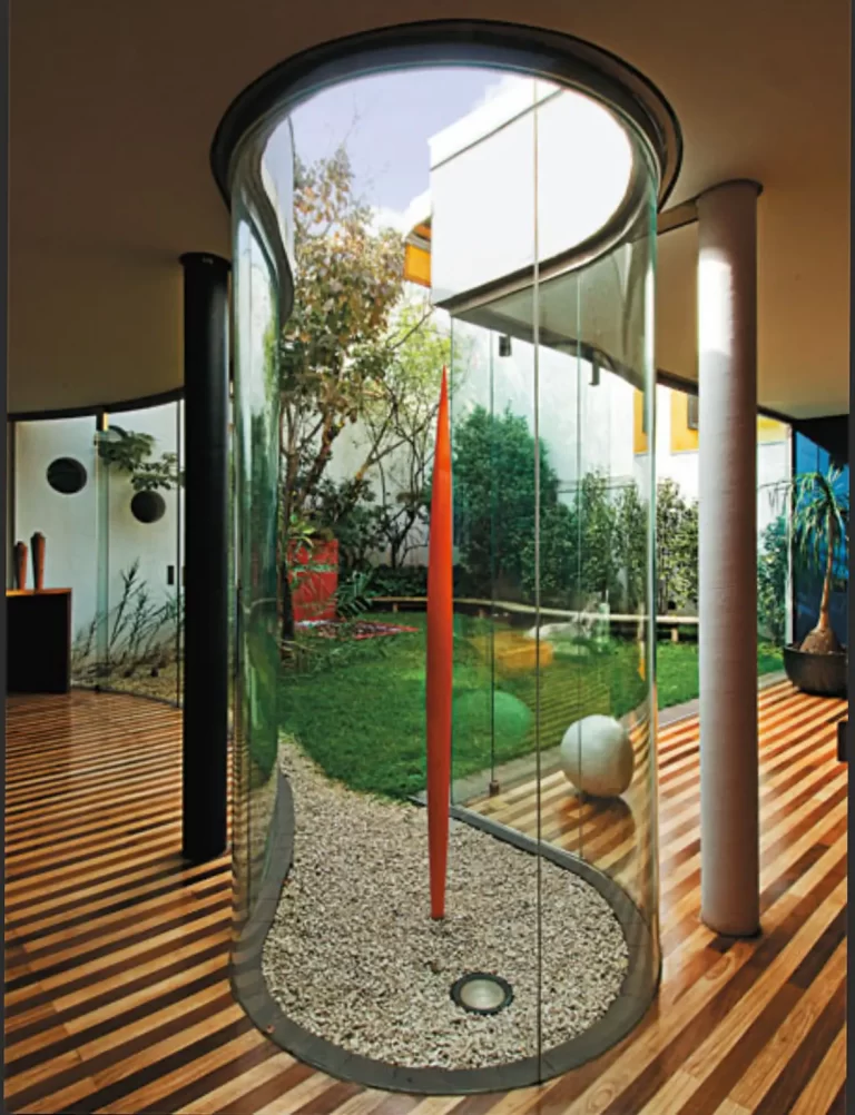 MIDIA SELECIONADA - Foto da materia Rev Arq&Construção (Casa Zuleika - Ruy Ohtake)